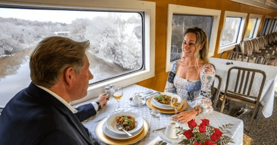 Valentrain Dinner Experience: Romantic Dinner Train from St. Jacobs to Elmira photo 4