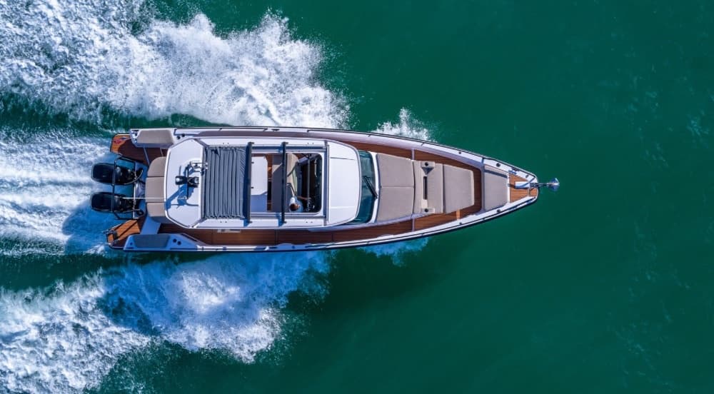 Luxury Yacht Charter in Biscayne Bay with 100 Miami Rentals