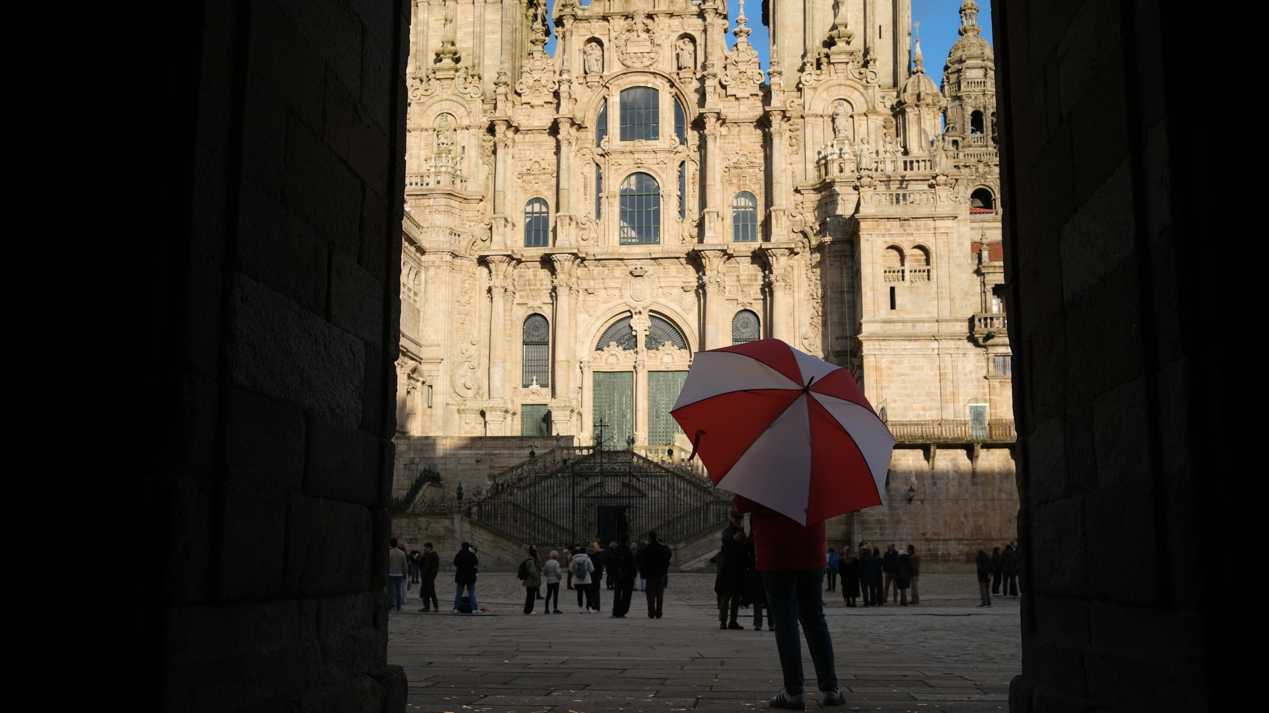 Historic Walking Tours with Tour Galicia in Santiago