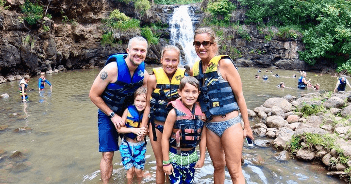 Explore Oahu's North Shore: Ultimate 12-Hour Bus Tour