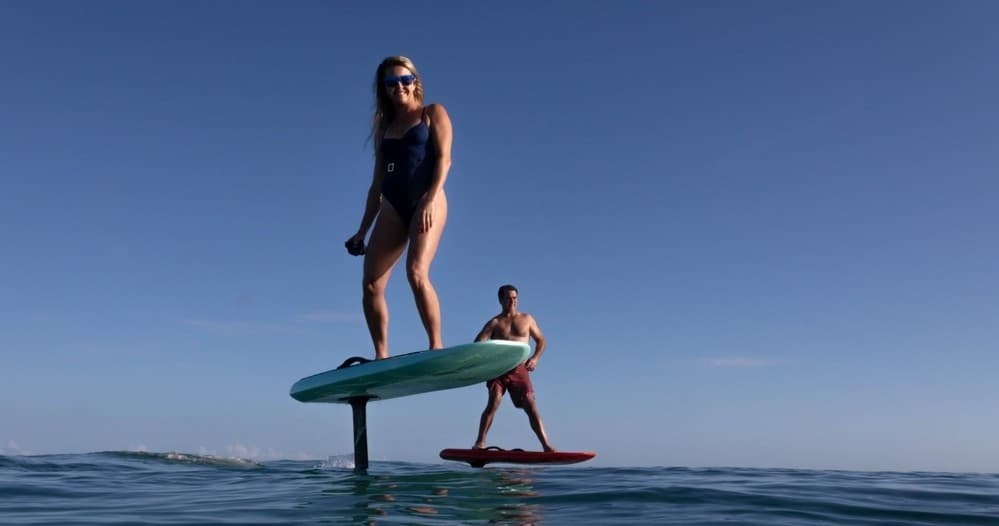 60 Minute Efoil Adventure in Honolulu, Hawaii