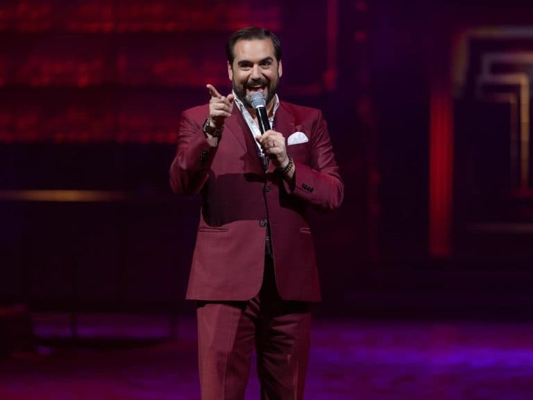 Harrison Greenbaum: High-Stakes Magic and Bite-Sized Standup in Glenside photo 2