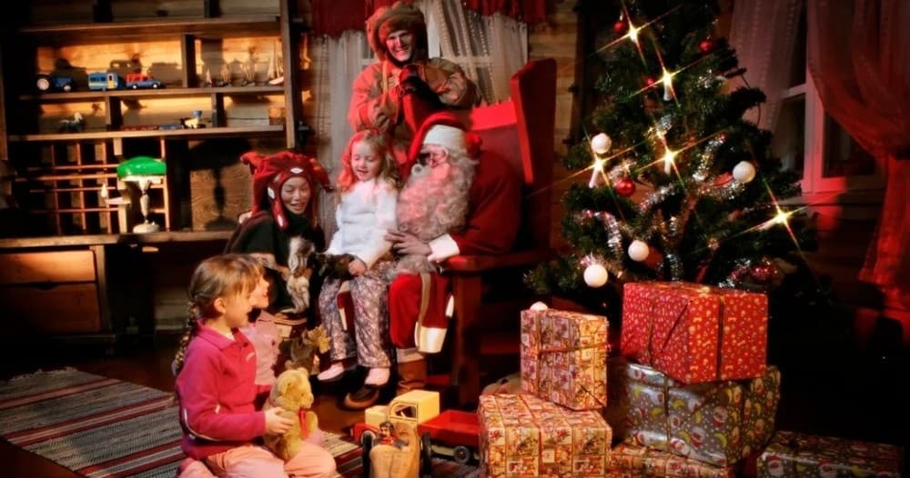 Meet Santa at Kakslauttanen: A Unique Lapland Visit