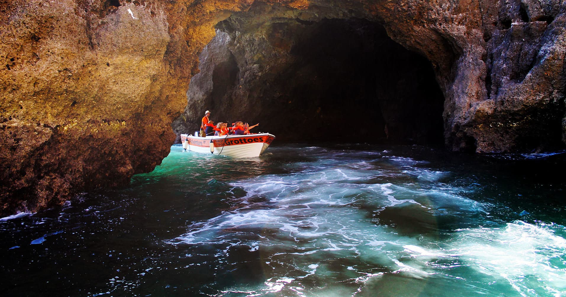 Kayak the Caves of Ponta da Piedade with Days of Adventure