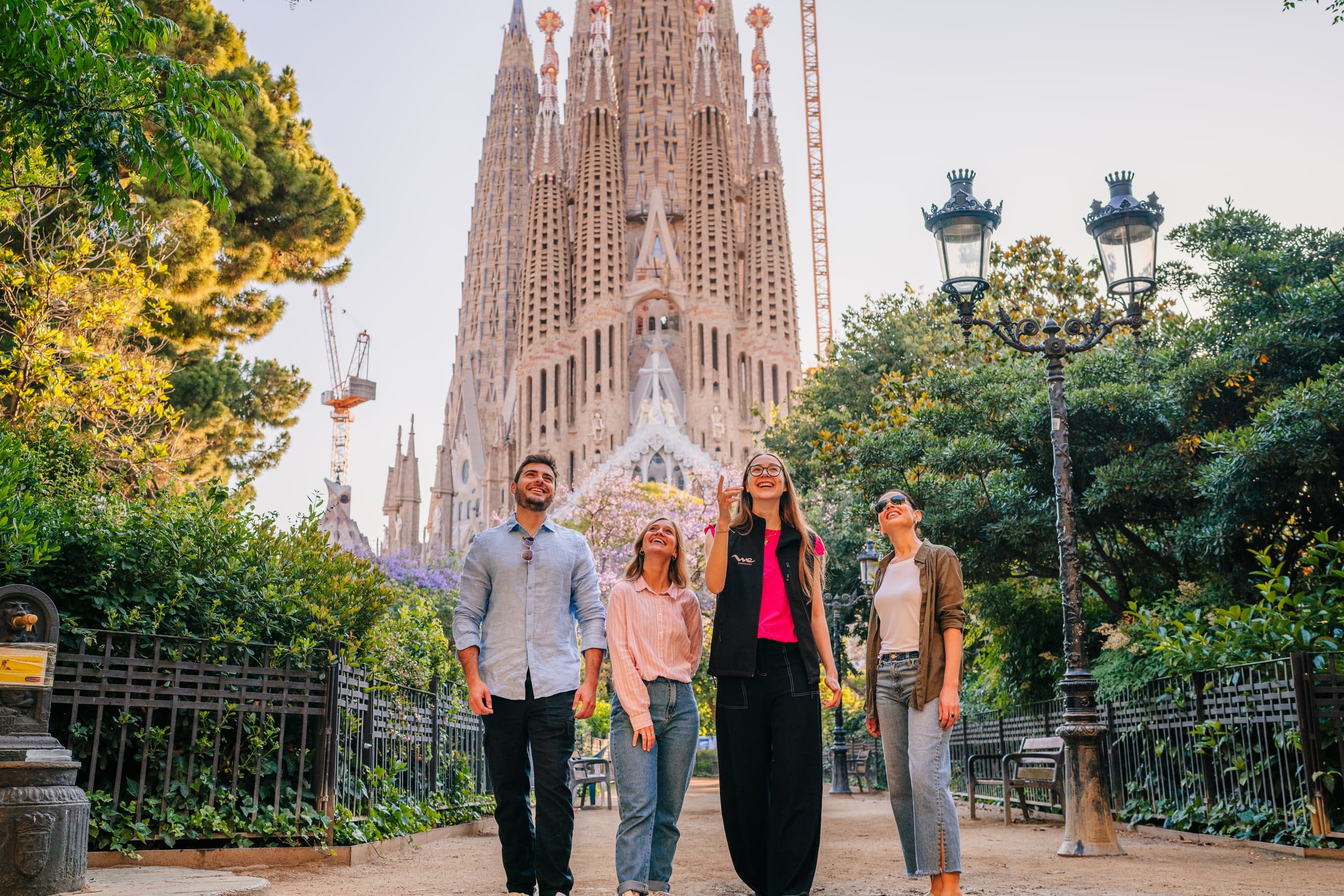 Sagrada Familia Tour with World Experience in Sevilla