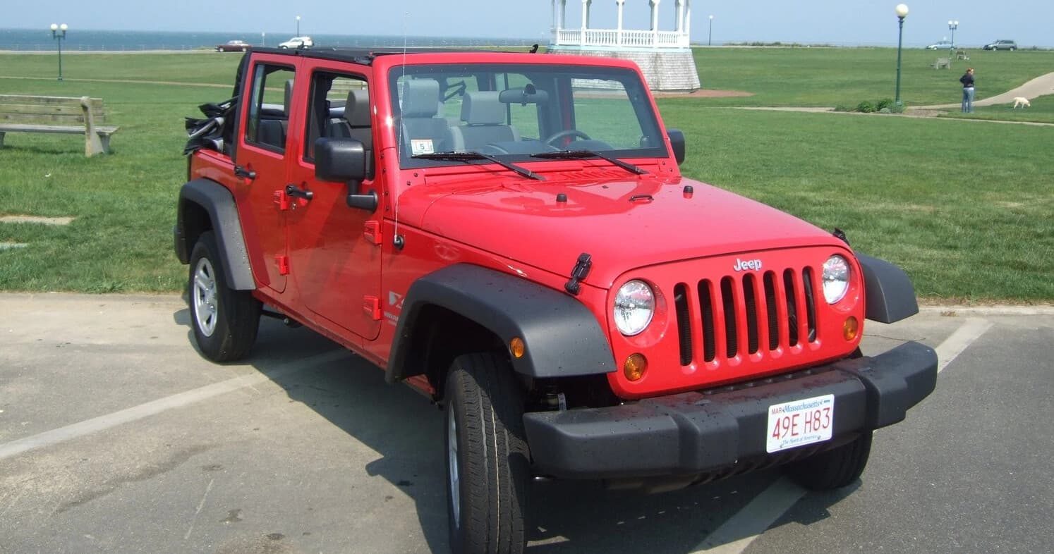 Jeep Wrangler Unlimited Rental in Edgartown — Drive Martha's Vineyard (4-Door)