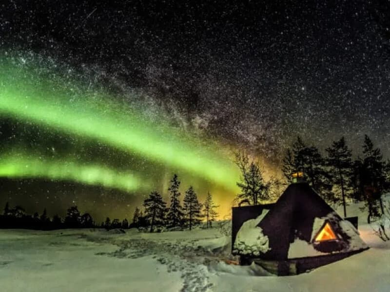 Chase the Auroras: Northern Lights Tepee Experience Near Rovaniemi