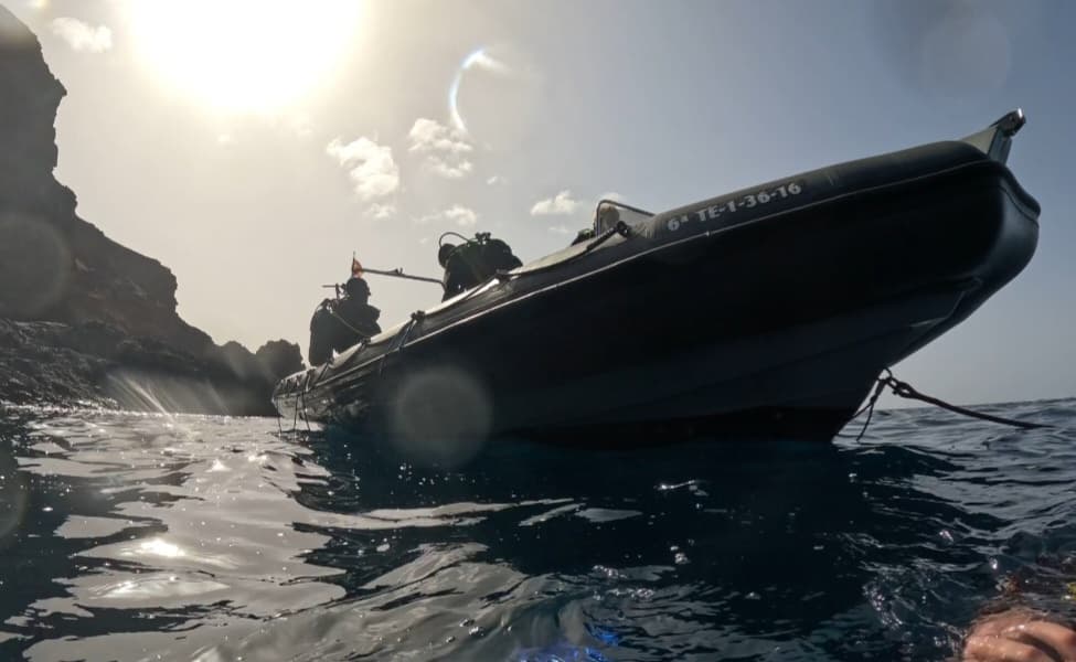 Lead the Boat: ISA Diver Coxswain Certificate in Fahamore, County Kerry photo 2