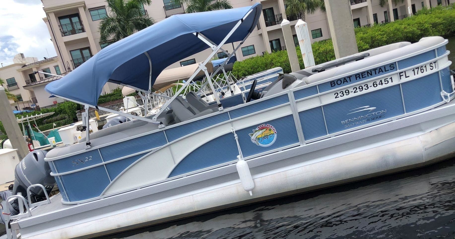 Explore Florida’s Coastline with a 22ft Bennington Tritoon Rental from Naples