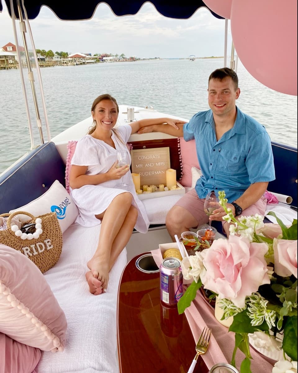 Sunset Picnic Cruise in Orange Beach: Gourmet Dining Afloat on Anonyme II