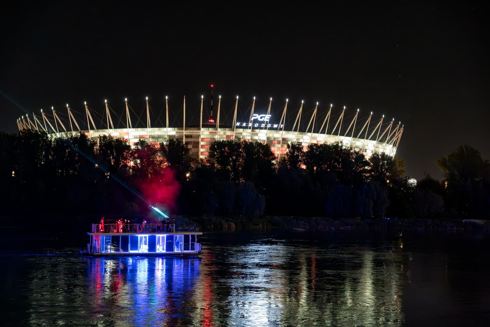 Christmas Cruise on the Vistula: Warsaw iBarka Holiday River Cruise photo 2