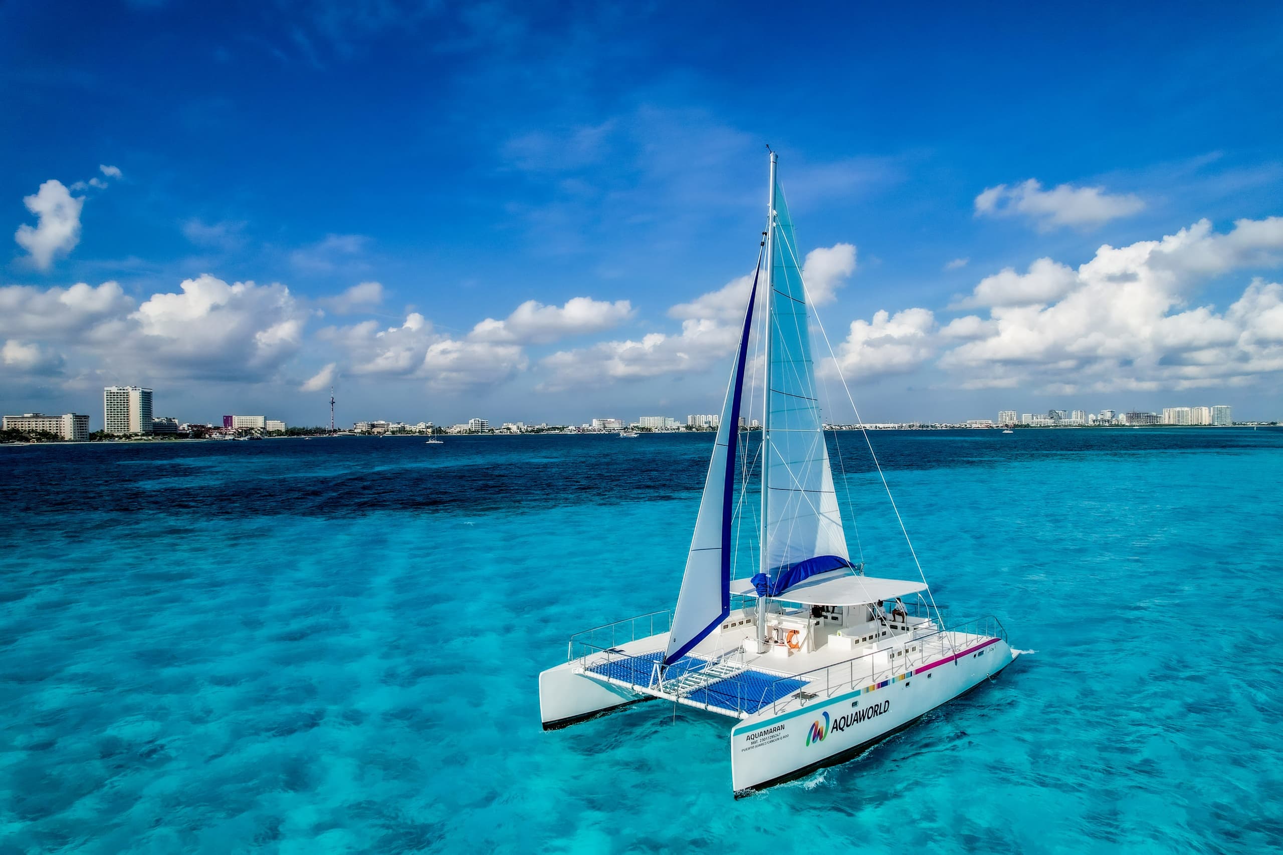 Mayan Ruins & Caribbean Sailing with Amigo Tours Cancún