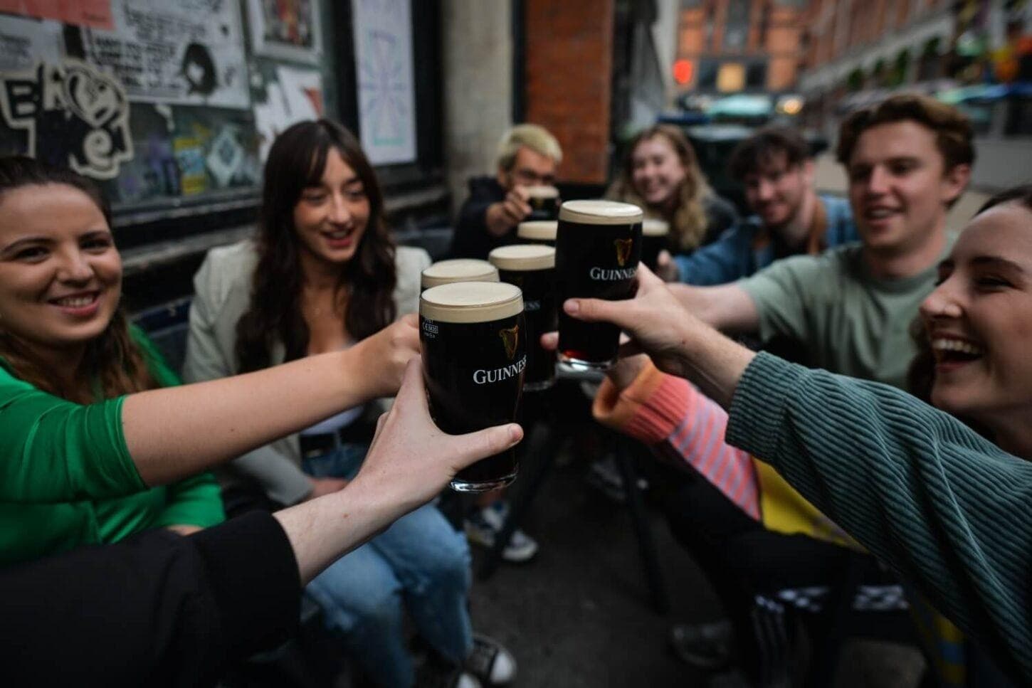 Guinness History Tour: From Dublin to New York — NYC Pub Walk & Pouring Masterclass
