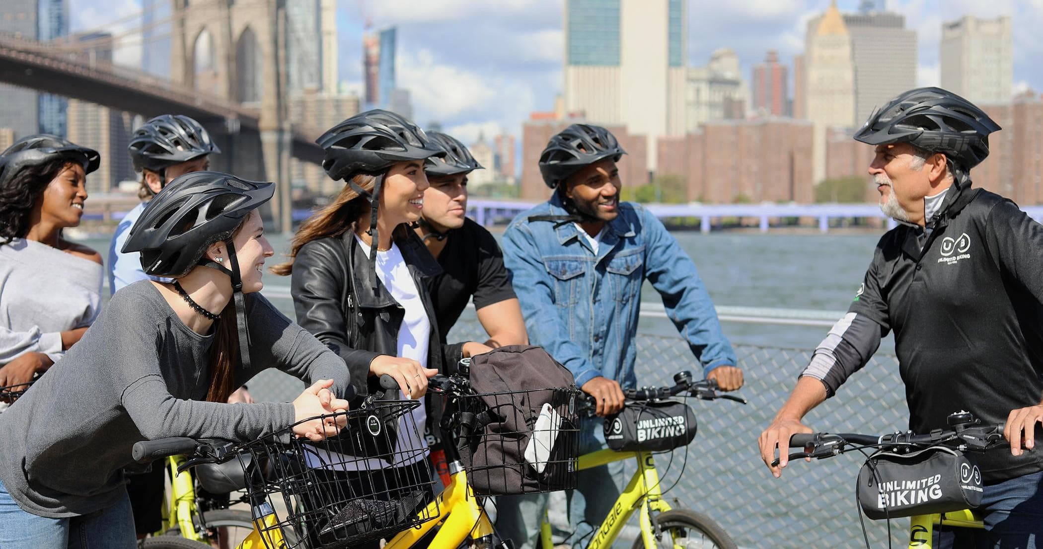 Brooklyn Bridge Bike Tour by Unlimited Biking NYC