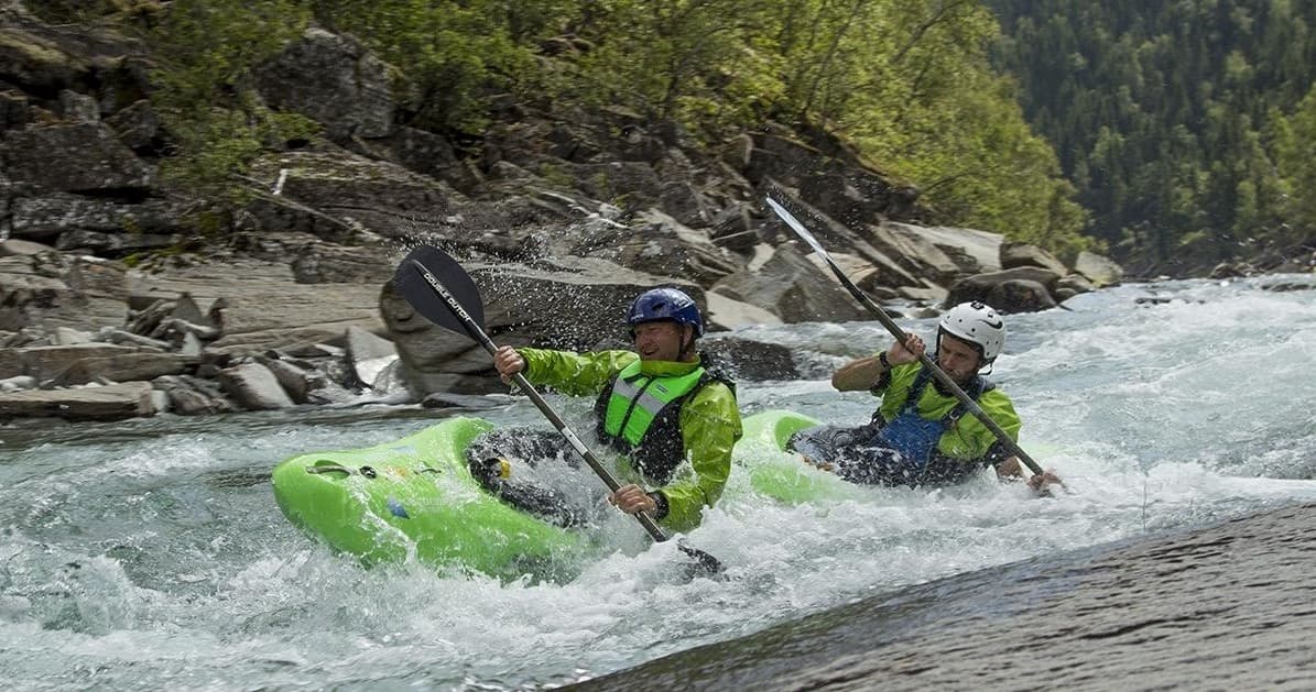 River Tandem Kayak in Vossevangen with Outdoor Norway