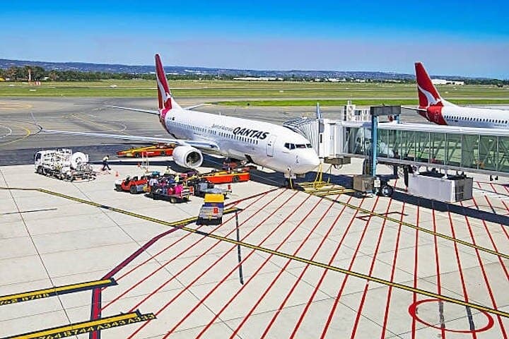Luxury Land & Water Transfers by BOS Tours in Adelaide