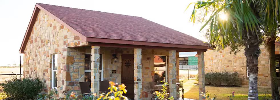Shooting Star Cabin: Quiet Ranch Retreat at Rockin' Star Ranch Brenham
