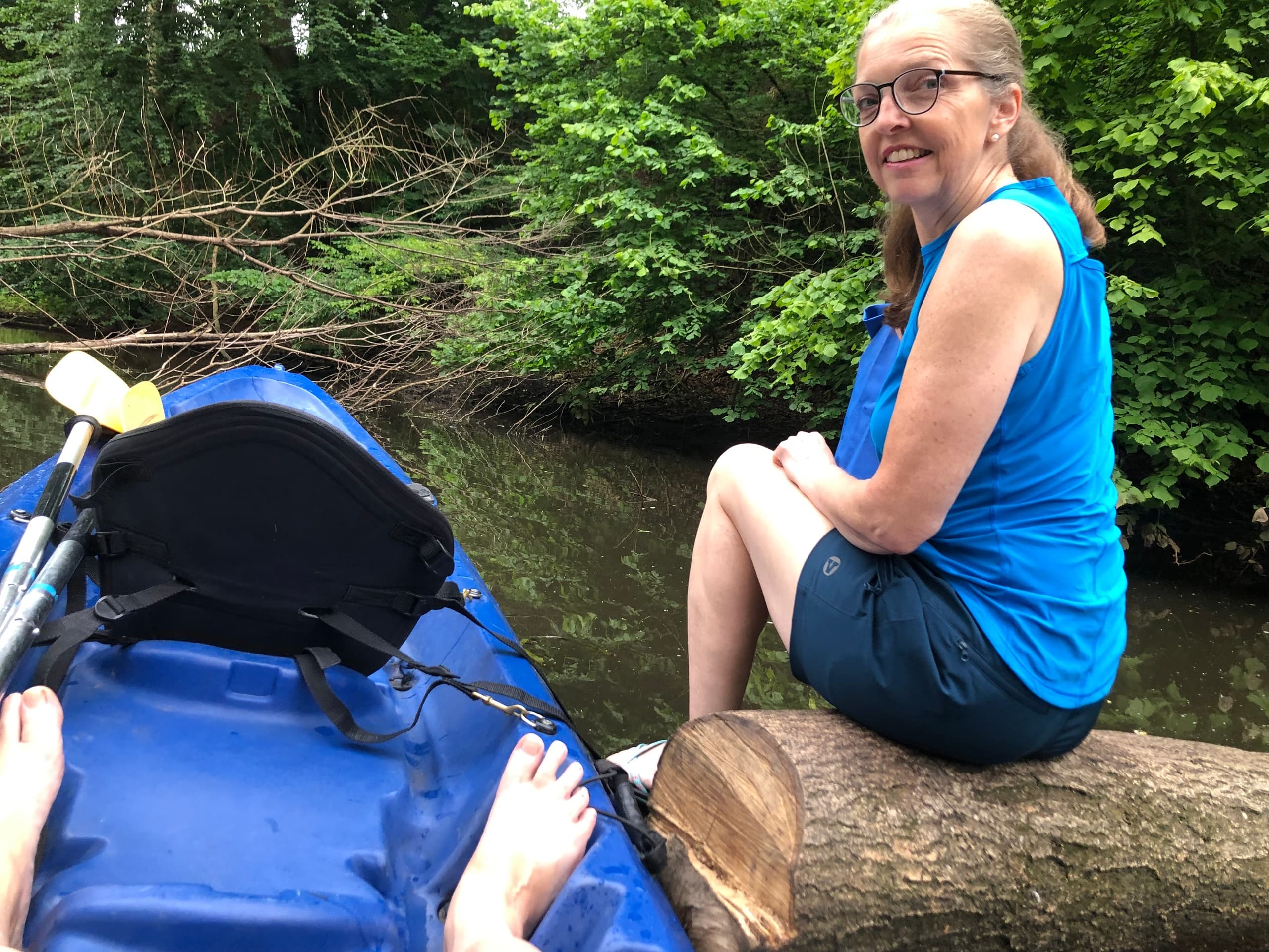 Two-Hour Oberalster Paddle: Family-Friendly Kayak & Canoe Rentals at Verleih Melli photo 4