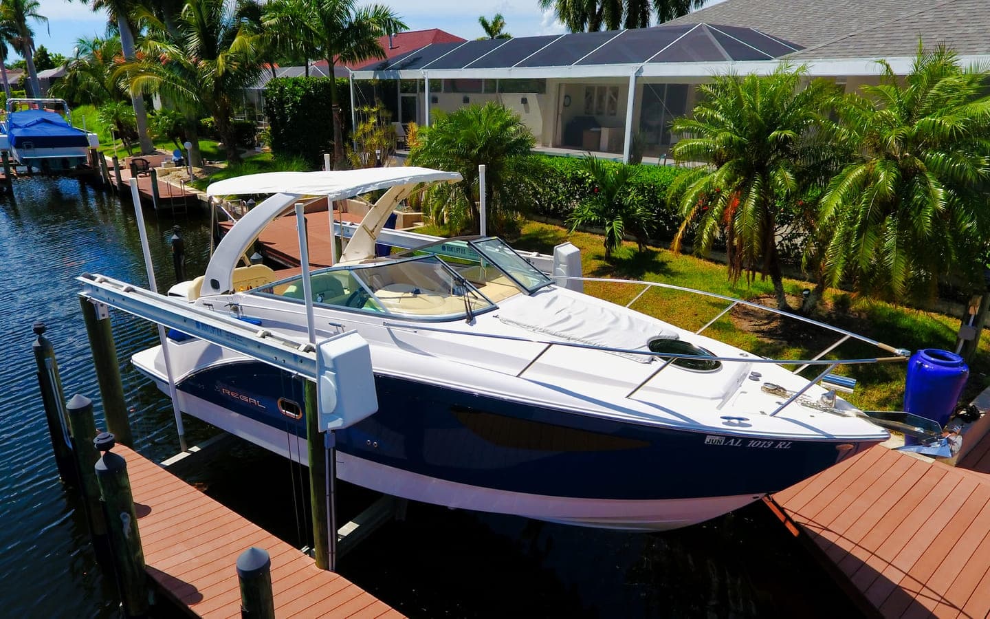 Regal 26 XO Family Cruiser by Speed Dock in Cape Coral