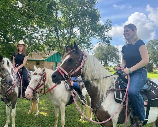 Discover Harmony on the Full Ranch Ride: A Navajo Horsemanship Experience in Houston