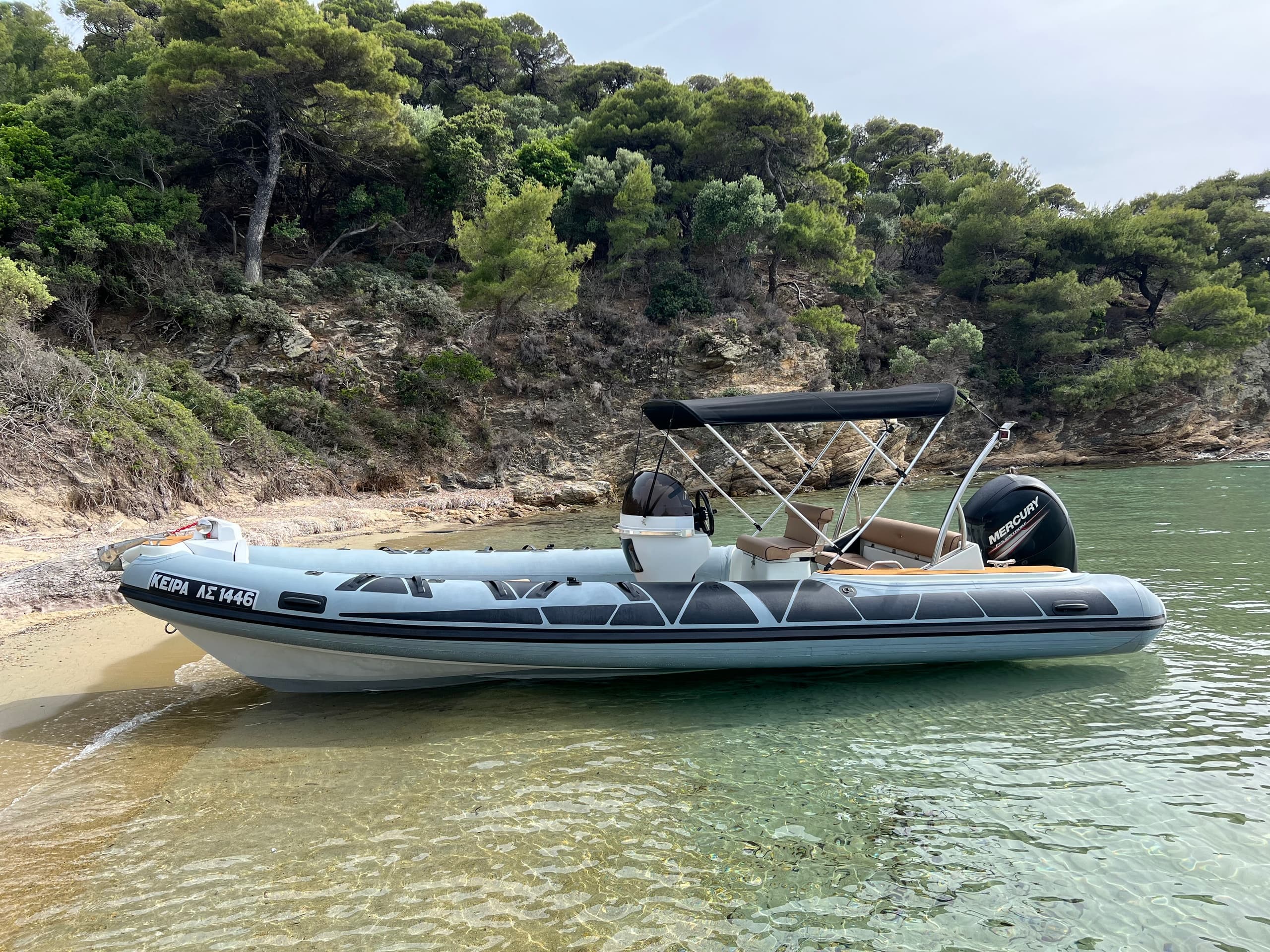 Explore Skiathos Coastline by Speedboat: Keira Rib Boat Rental Adventure