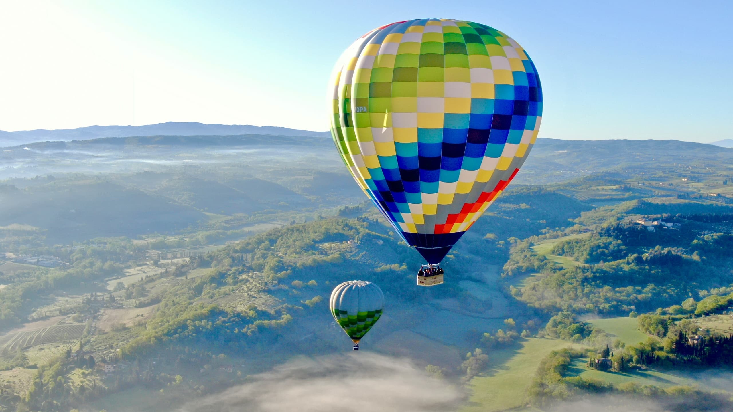 Tuscany Hot Air Balloon Flights with Balloon Team Italia