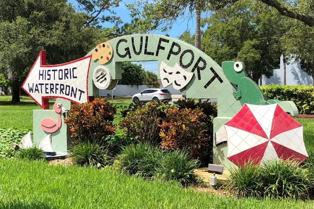 Scenic E-Bike Ride to Gulfport | St Pete Biking Tours