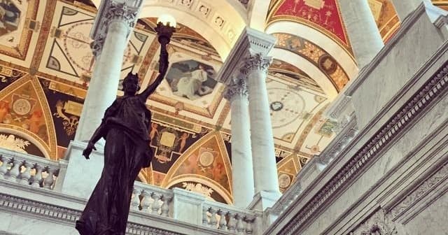 Land Adventures: Iconic Capitol Hill Tour with DC Design Tours
