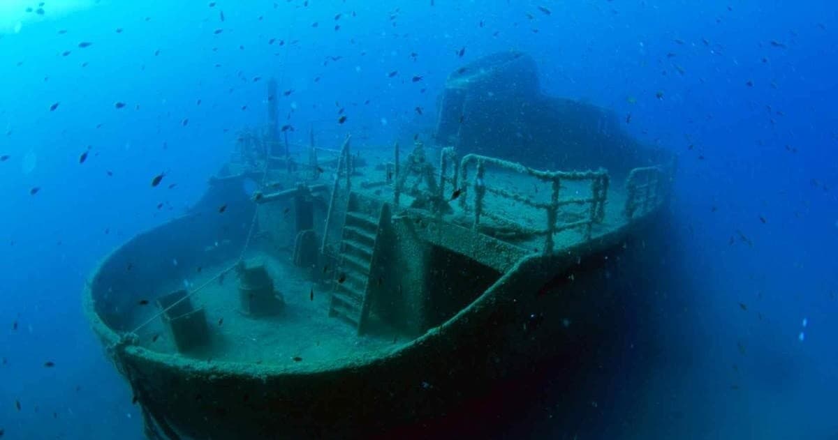 Shipwreck Diving with Ohana Diving in Cambrils