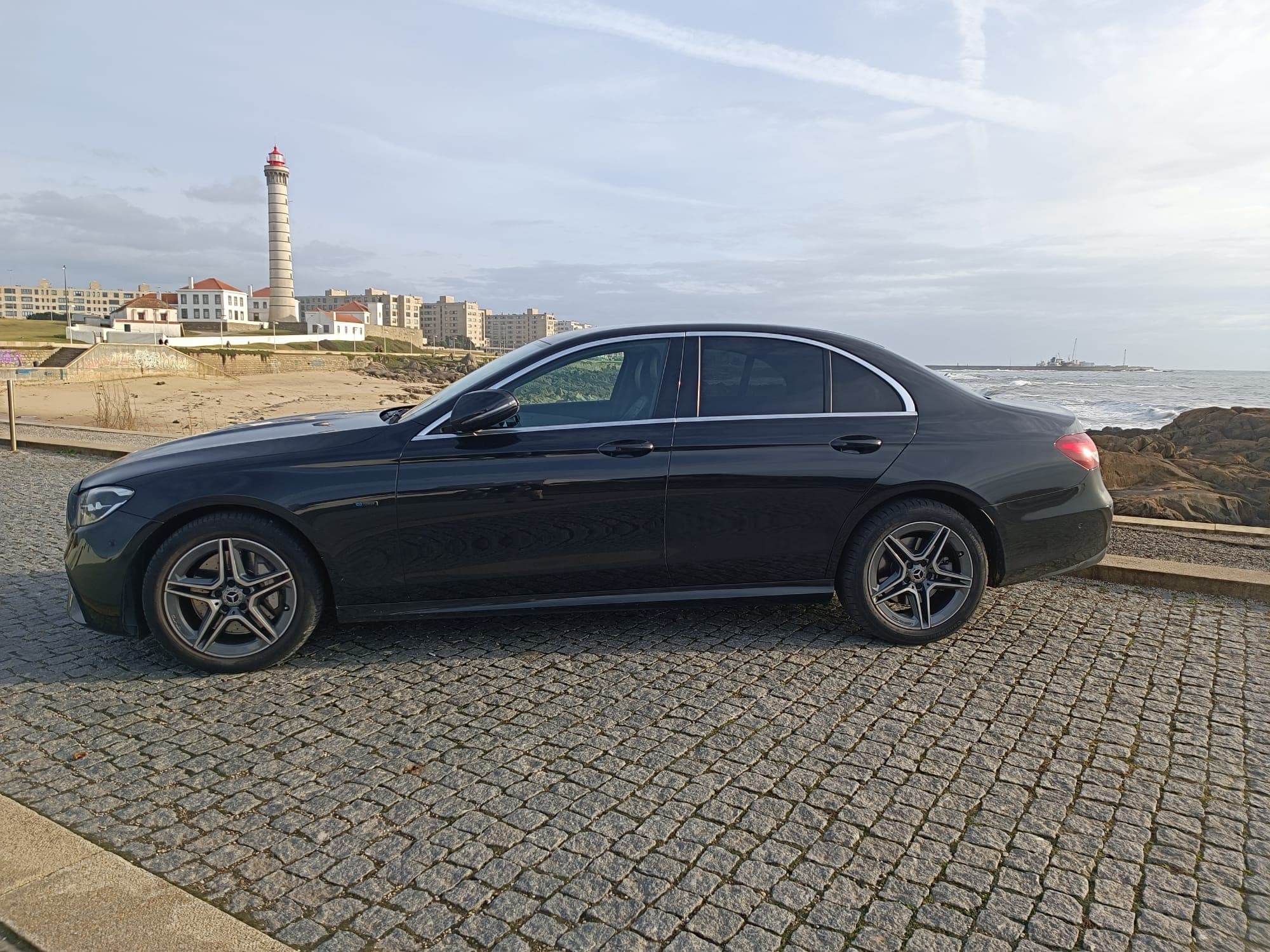 Luxury Transfer Experience with Ivo Lobo Ltd.