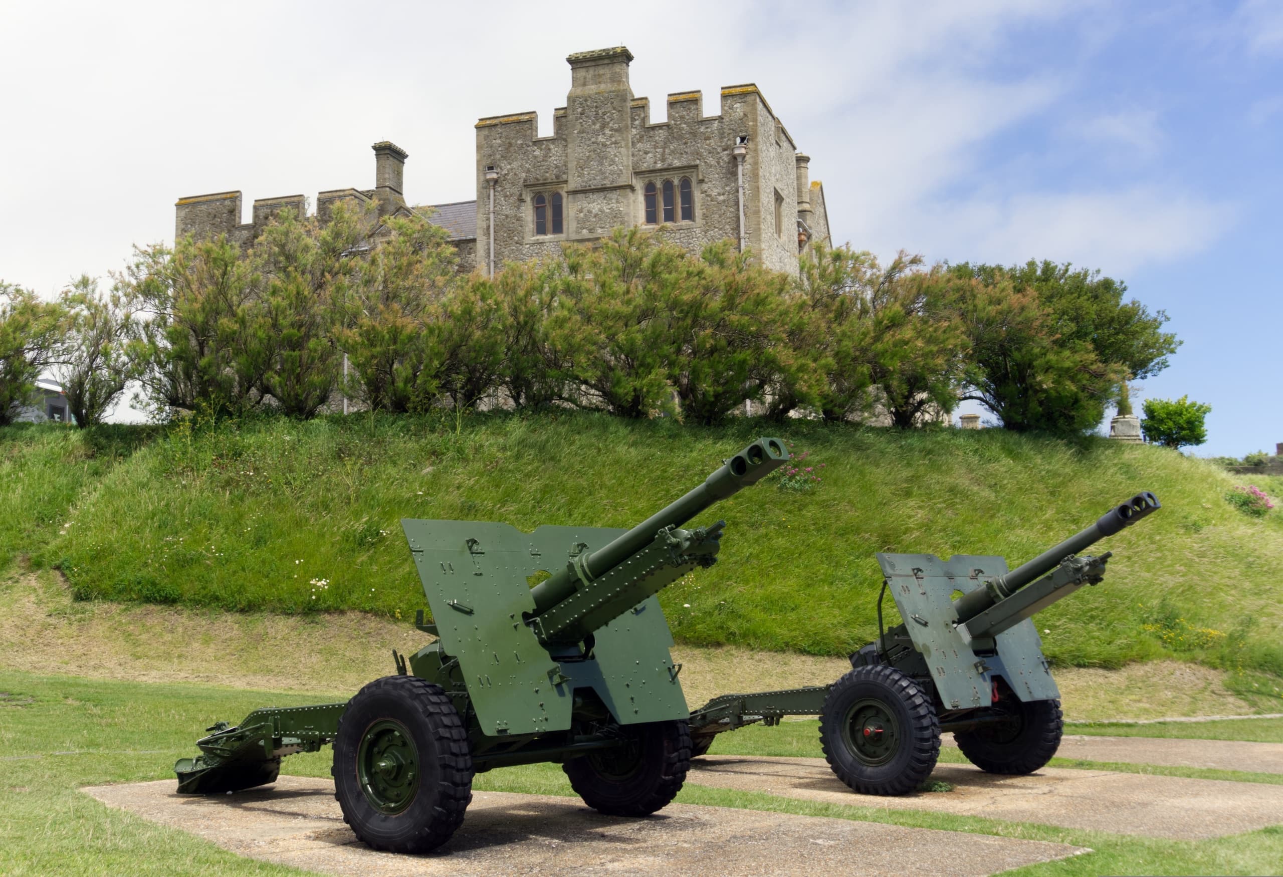 Private Black Cab Day Tour to Dover Castle from London photo 1