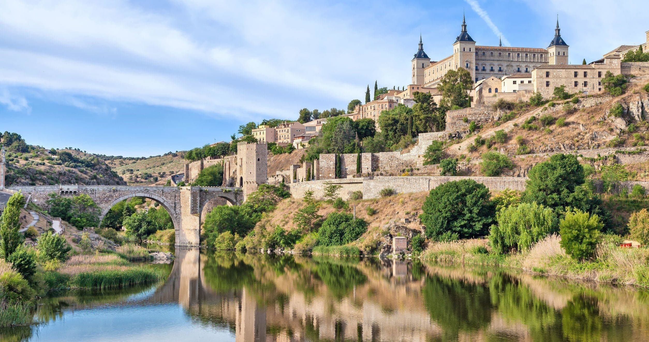 Medieval Day Trip: Amigo Tours Europe in Madrid