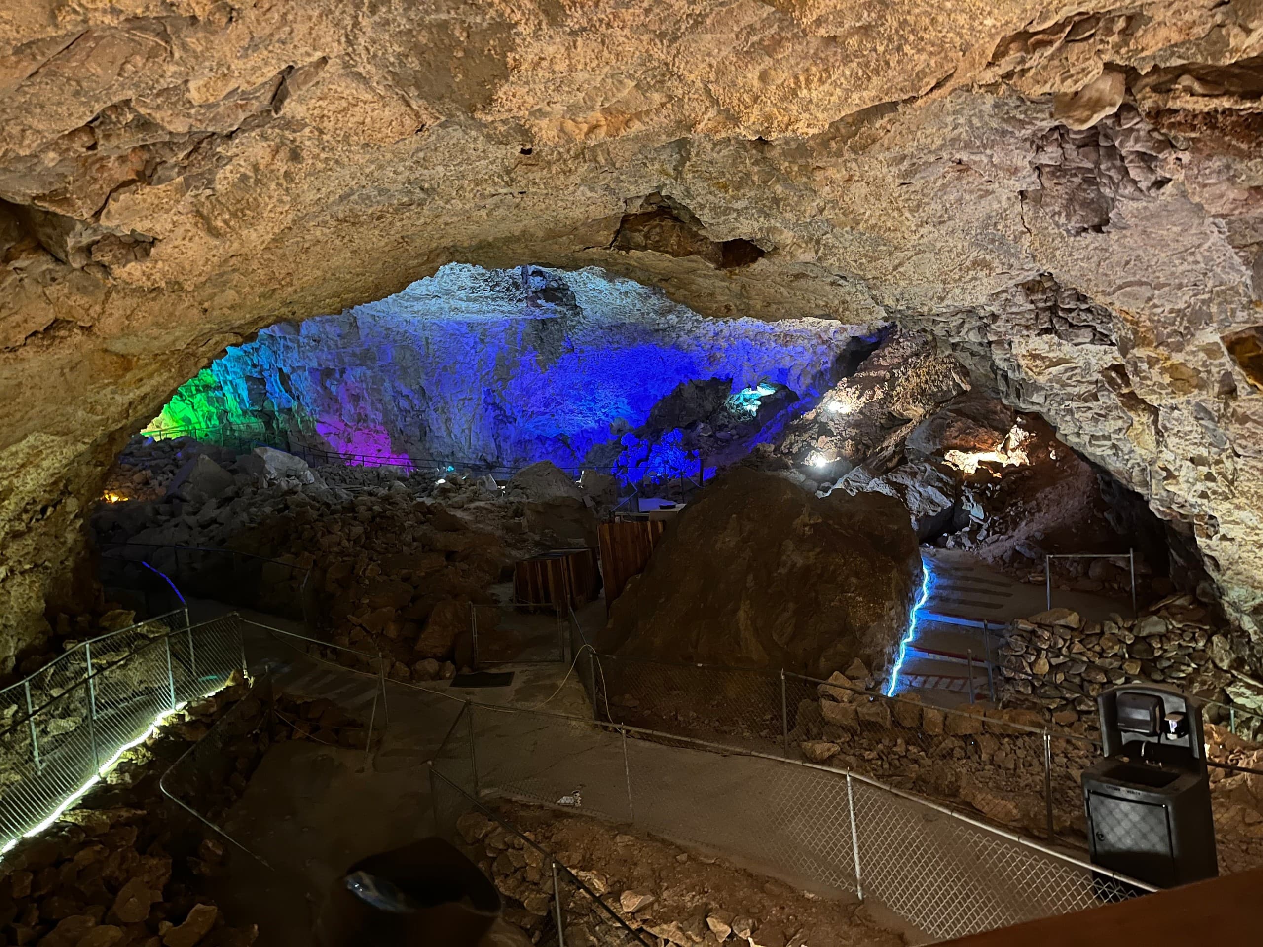 Mother's Day Brunch and Cavern Tour at Grand Canyon Caverns in Seligman, AZ