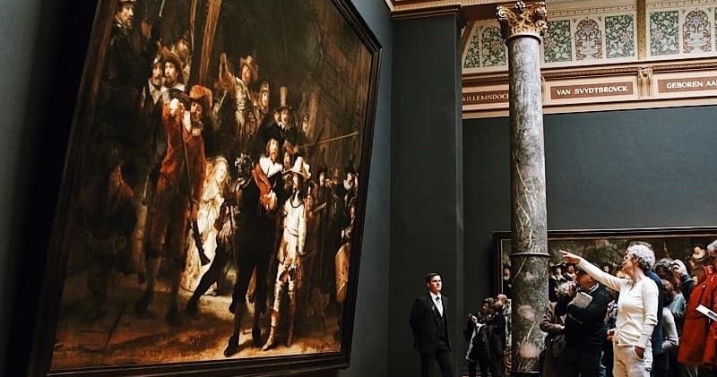 Explore Dutch Masterpieces: Private Rijksmuseum Tour in Spanish
