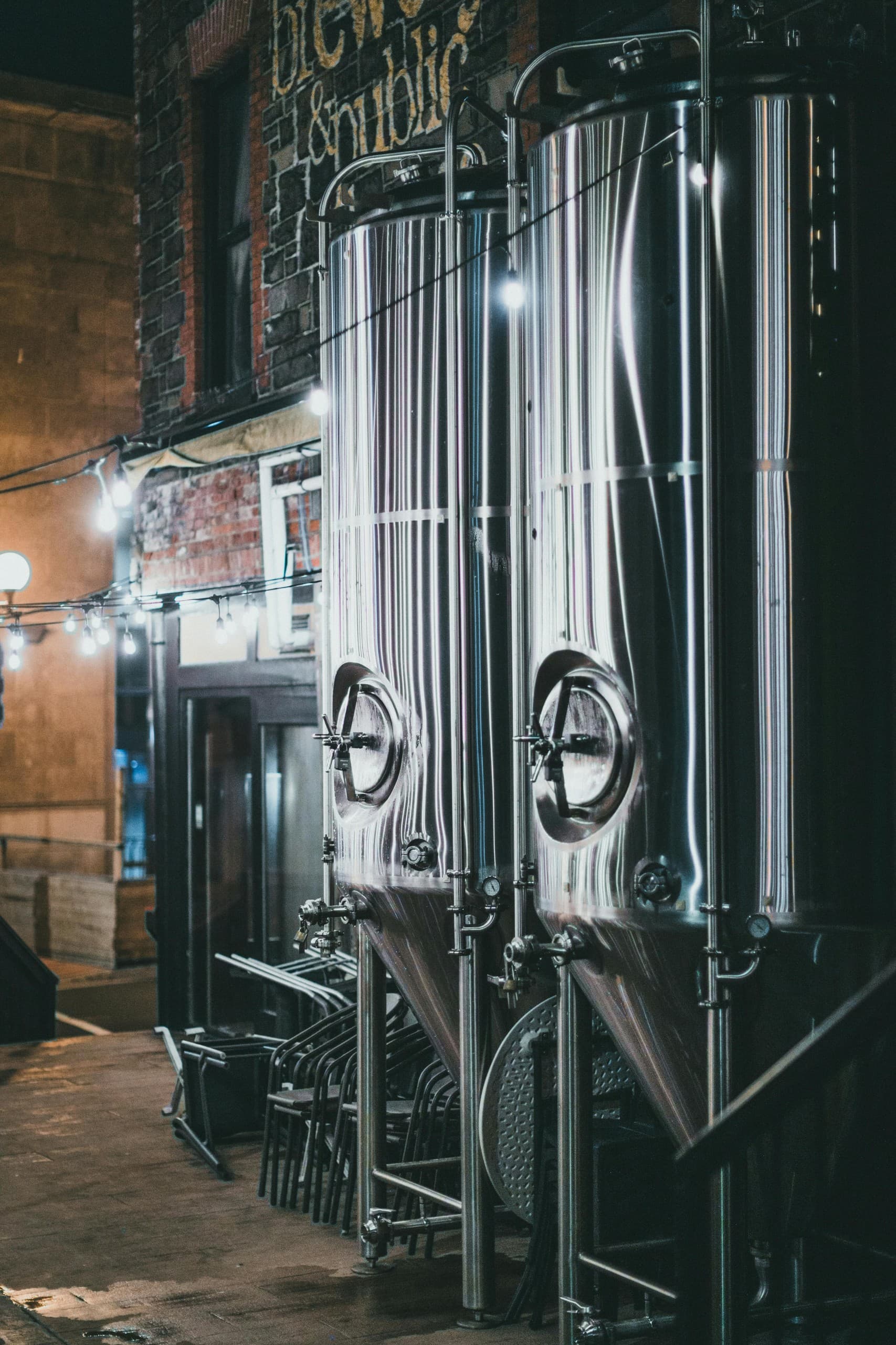 HOPS in the Van Tour — Louisville Brewery Crawl and 3.5-Hour Craft Tasting