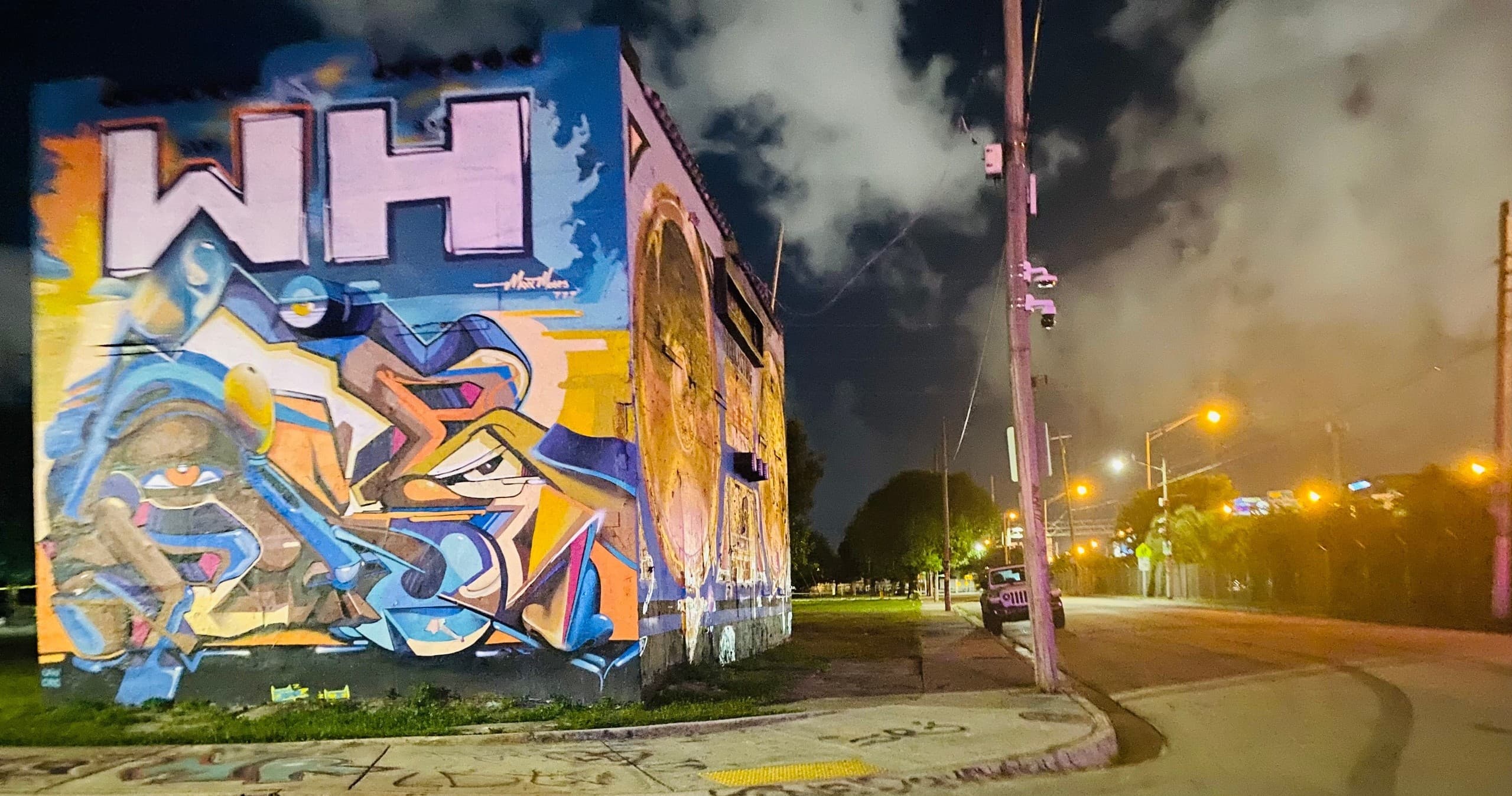 Explore Miami’s Wynwood Walls on a Graffiti Golf Cart Tour AFTER DARK