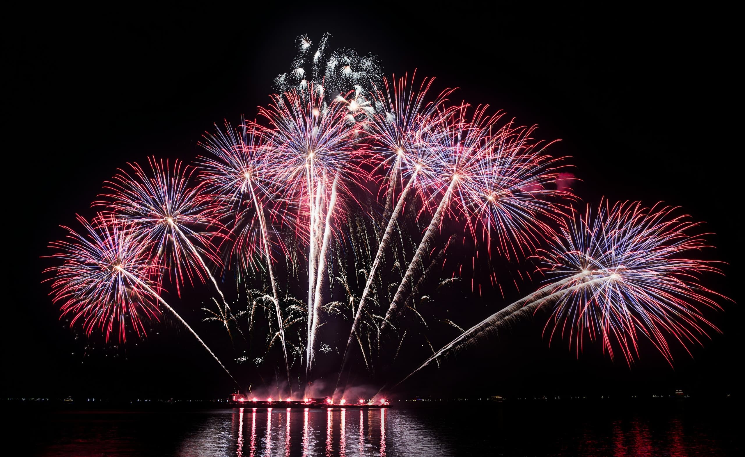 Maui 4th of July Sunset & Fireworks Sail: Luxury Catamaran Views from Maalaea Harbor
