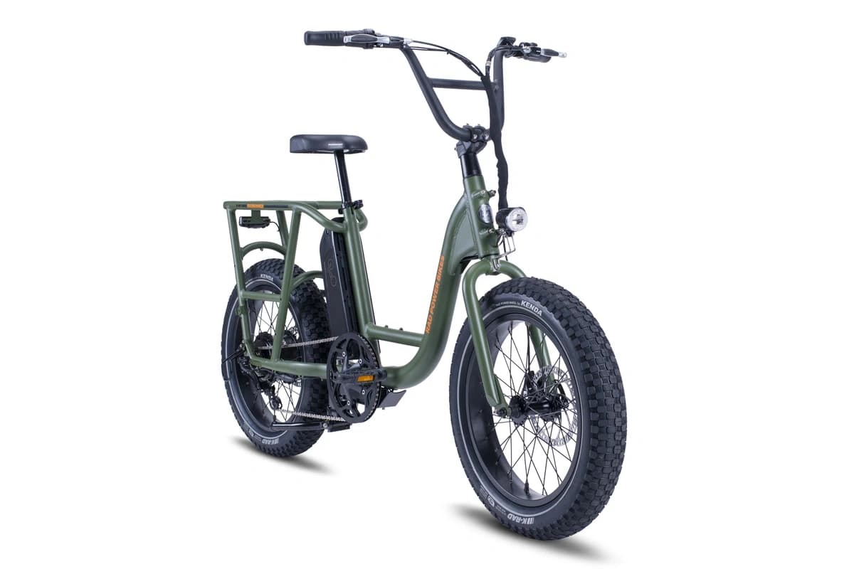 E-Bike Rental at Cornish Wave in Newquay: Coastal Cycling Adventure