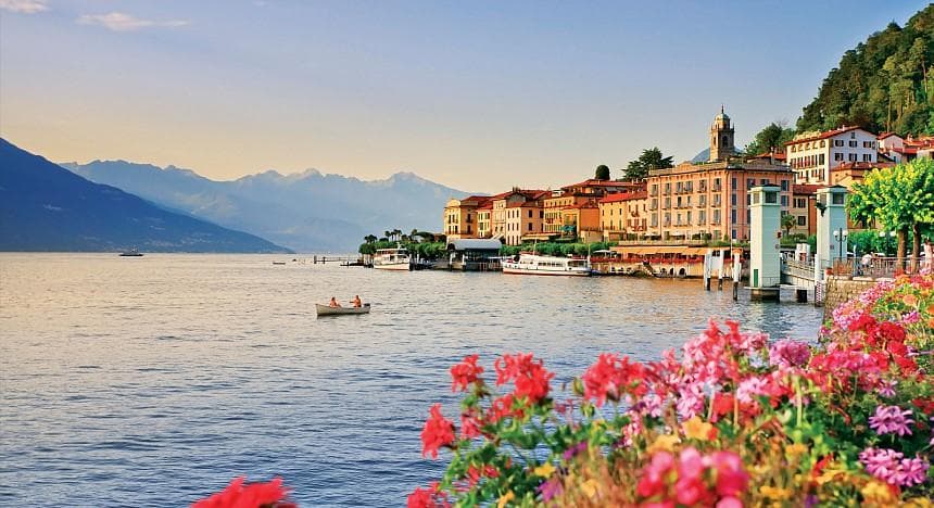 Lake Como Boat Tour with La Dolce Vita