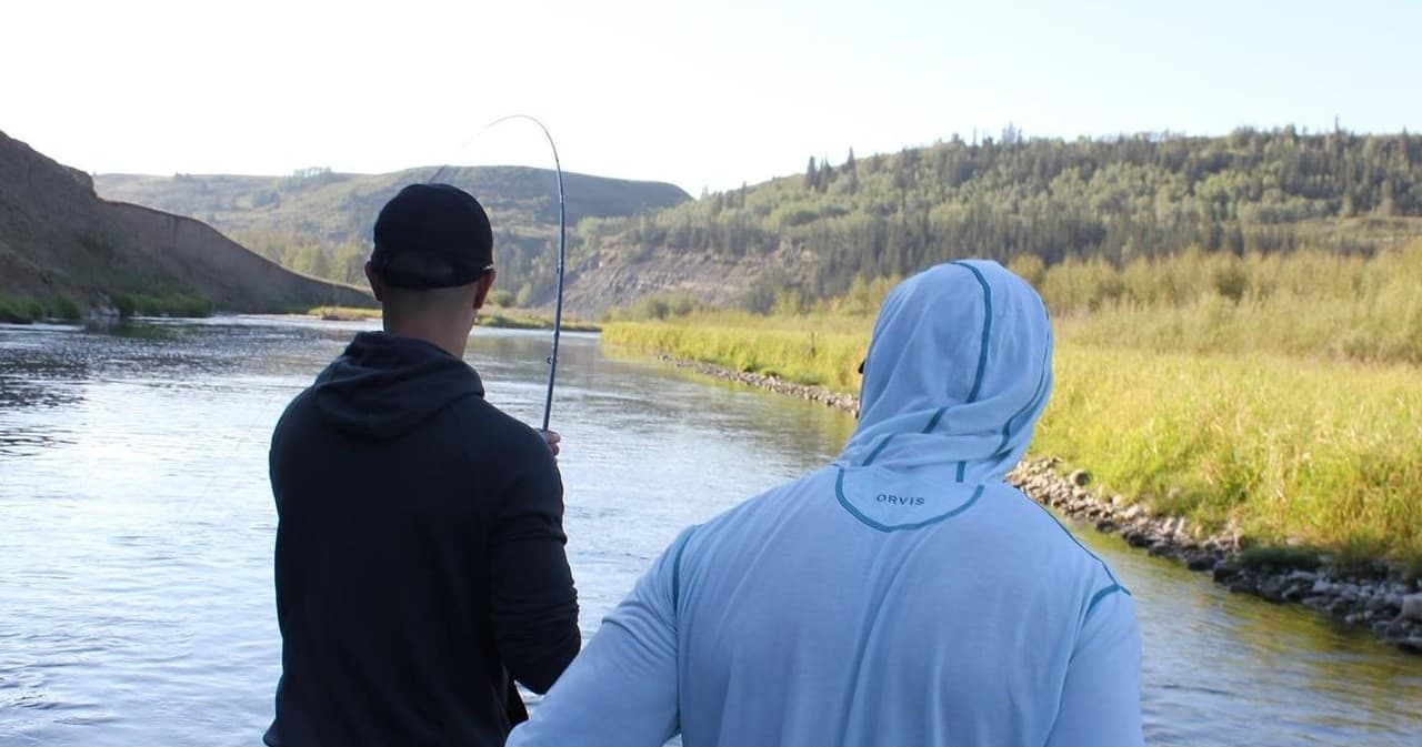 Full-Day Bow River Drift-Boat Fishing with River People Guides