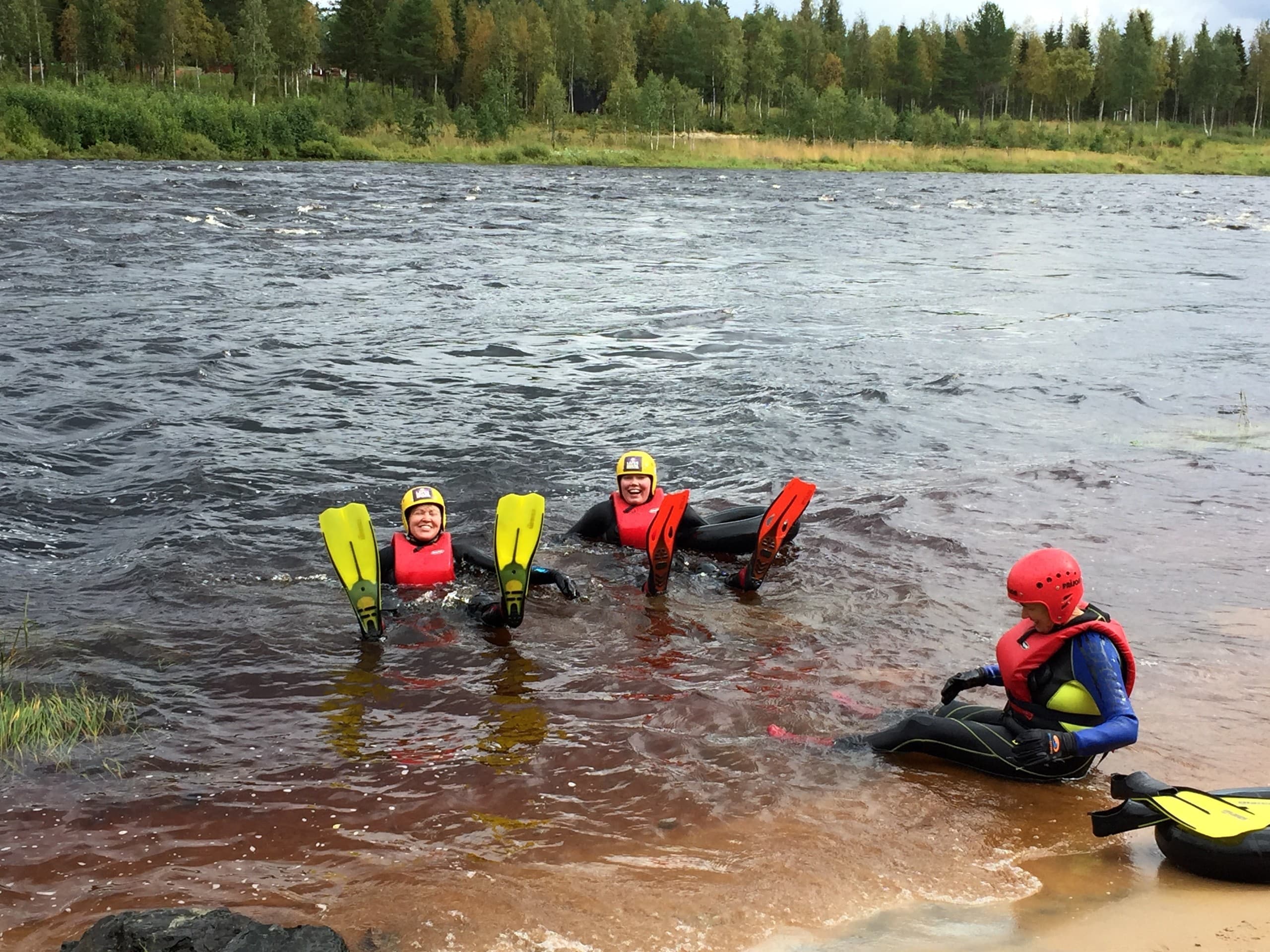 Spin and Splash: Tire Rafting Lapland Rapids Near Kittilä photo 2