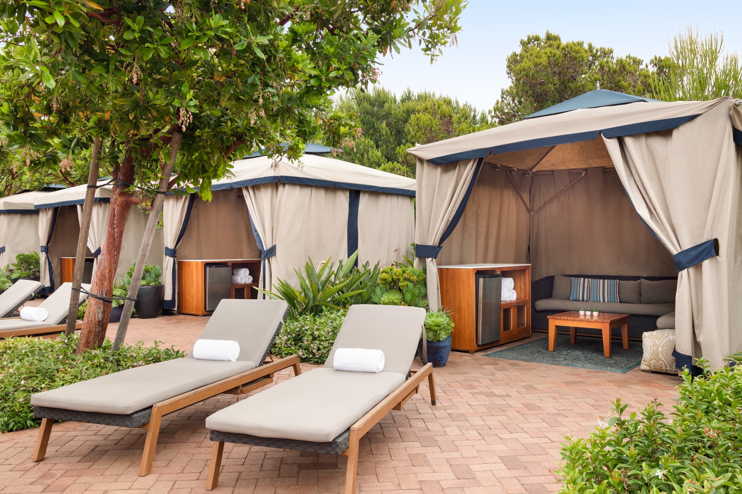 Relax in Luxury at Vista Pool Cabanas in Golden, Colorado