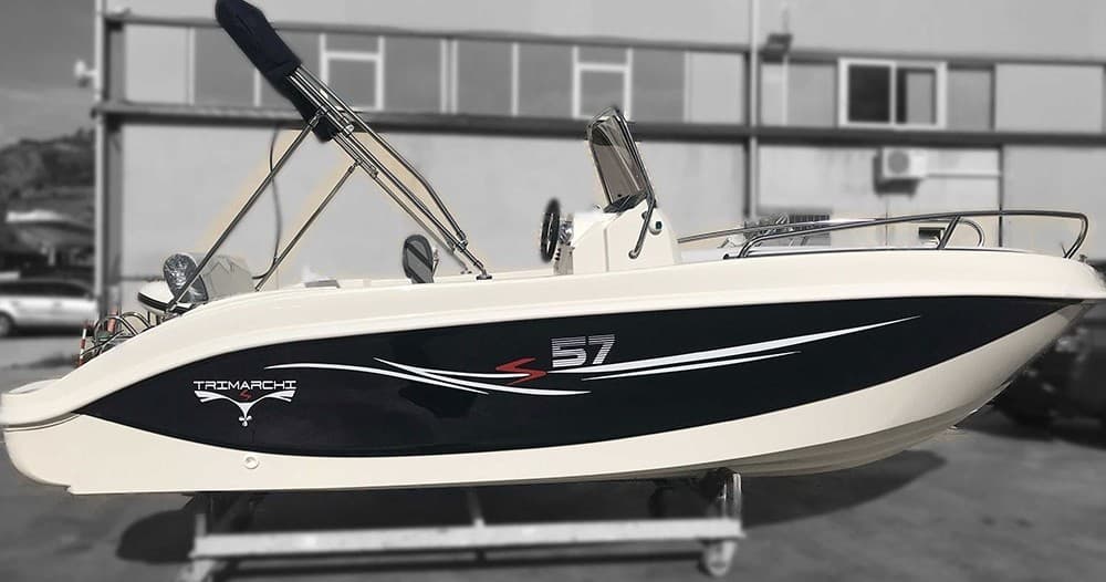 Boat Charters with Lindale Srl: Water Adventures in Lindale