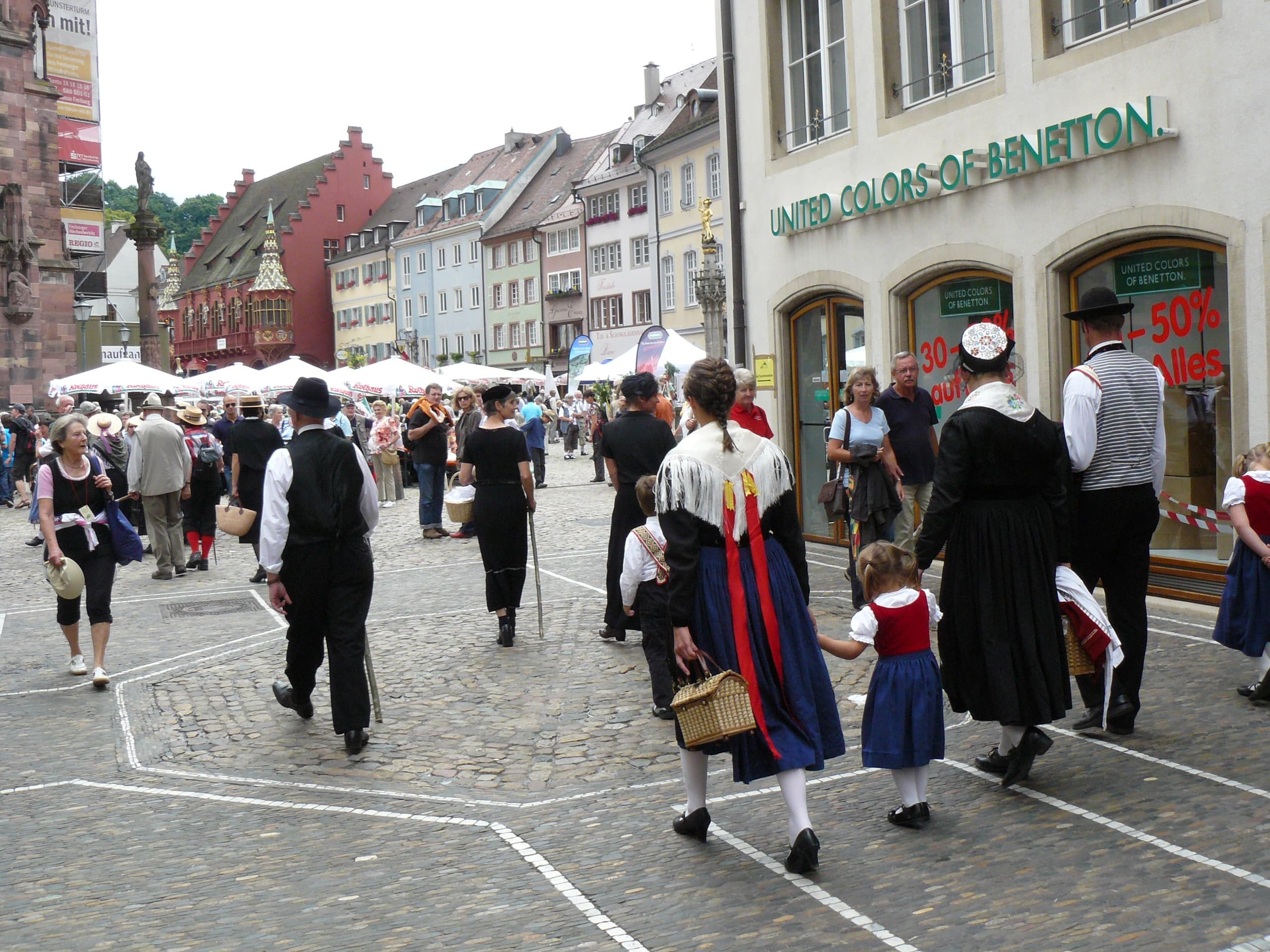 Cultural City Walk in Freiburg with Fernando Schüber