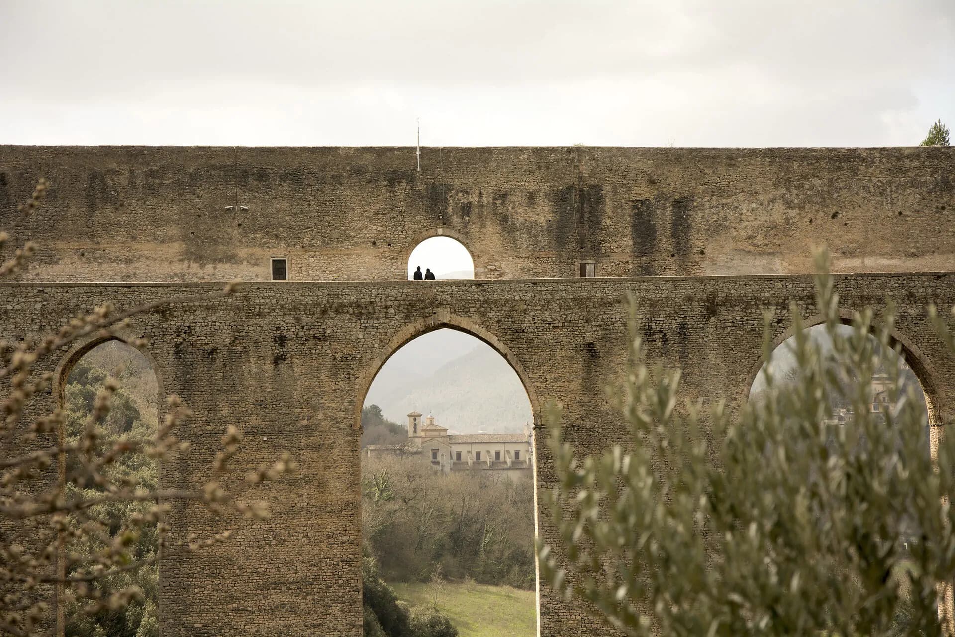 Perugia and Spoleto: One-Day Umbria Tour to Ponte delle Torri and Rocca Paulina
