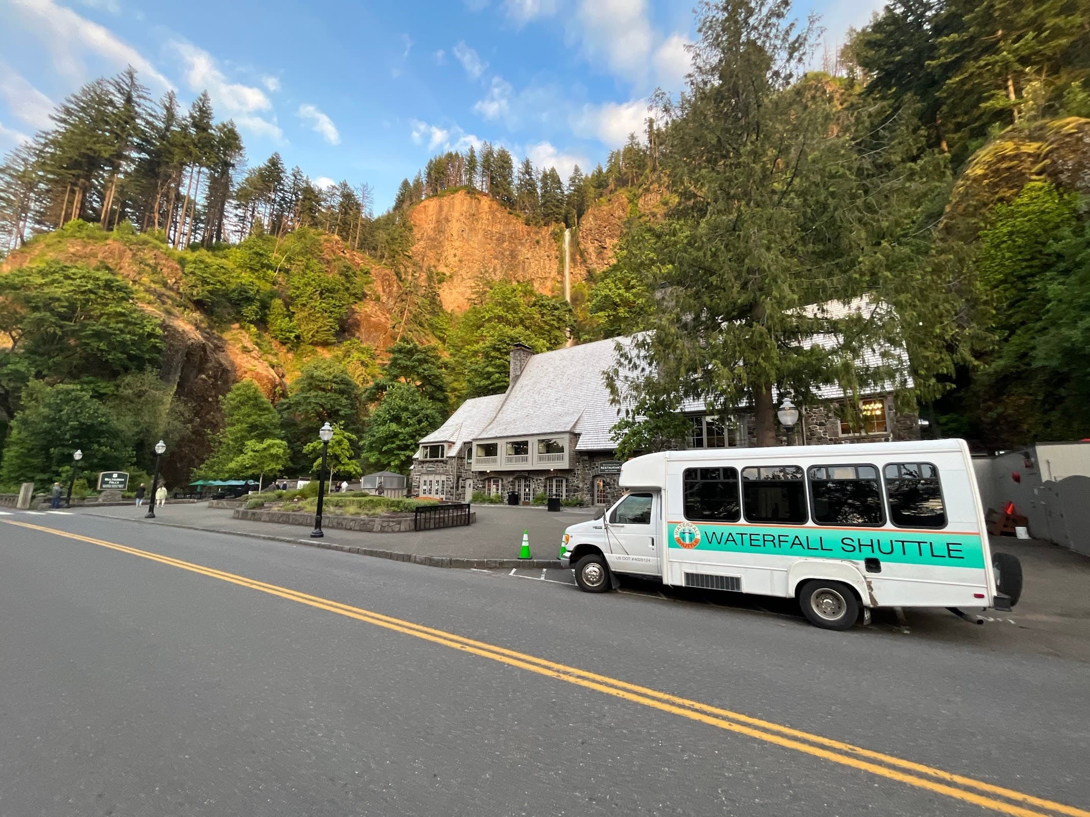 Portland to Multnomah Falls Shuttle — Direct Ride from Downtown to the Gorge