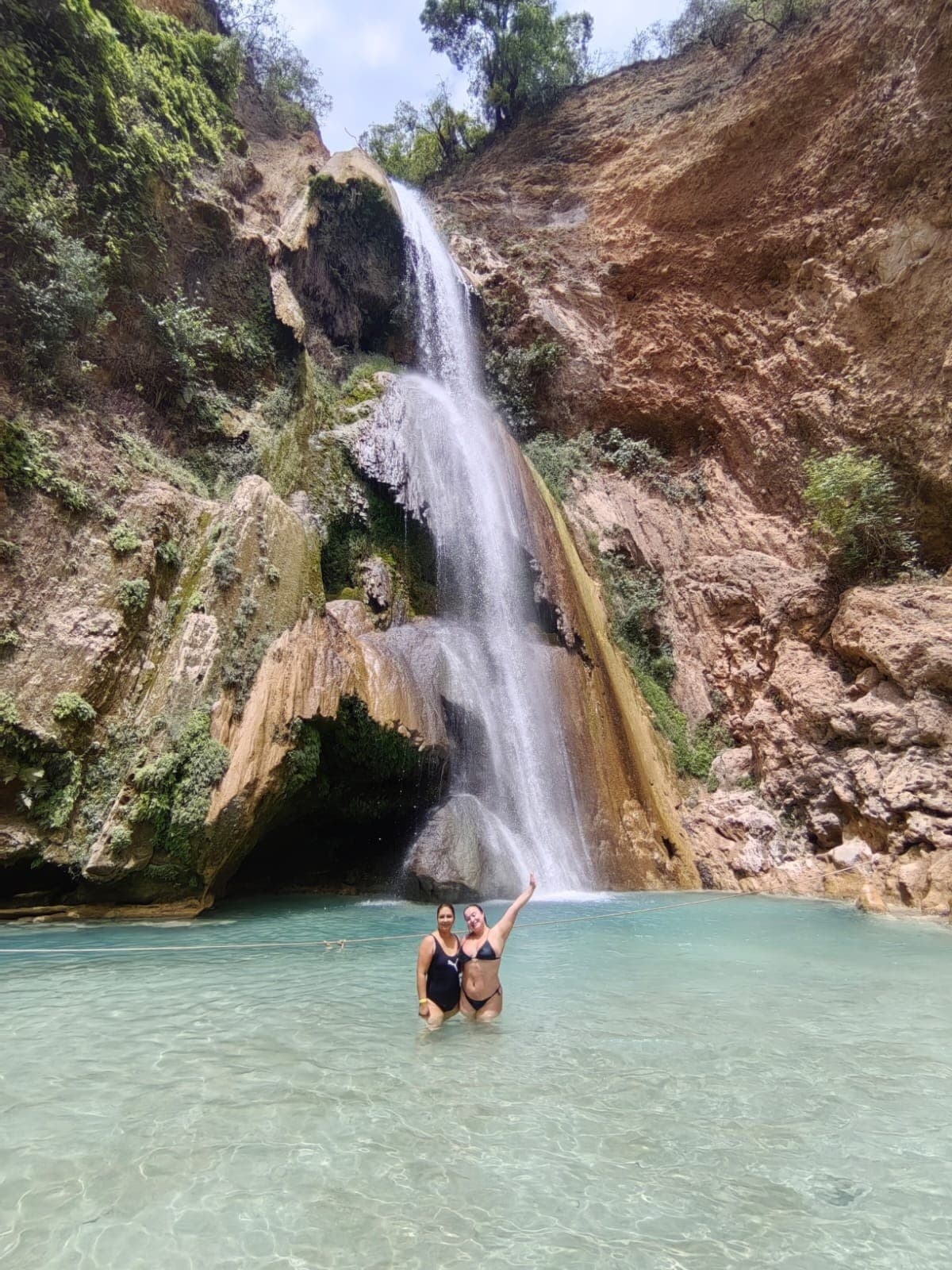 Apoala Turquoise Sanctuary Day Trip: Hike Limestone Cliffs, Swim Turquoise Lagoons & Taste Nochixtlán Empanadas photo 3