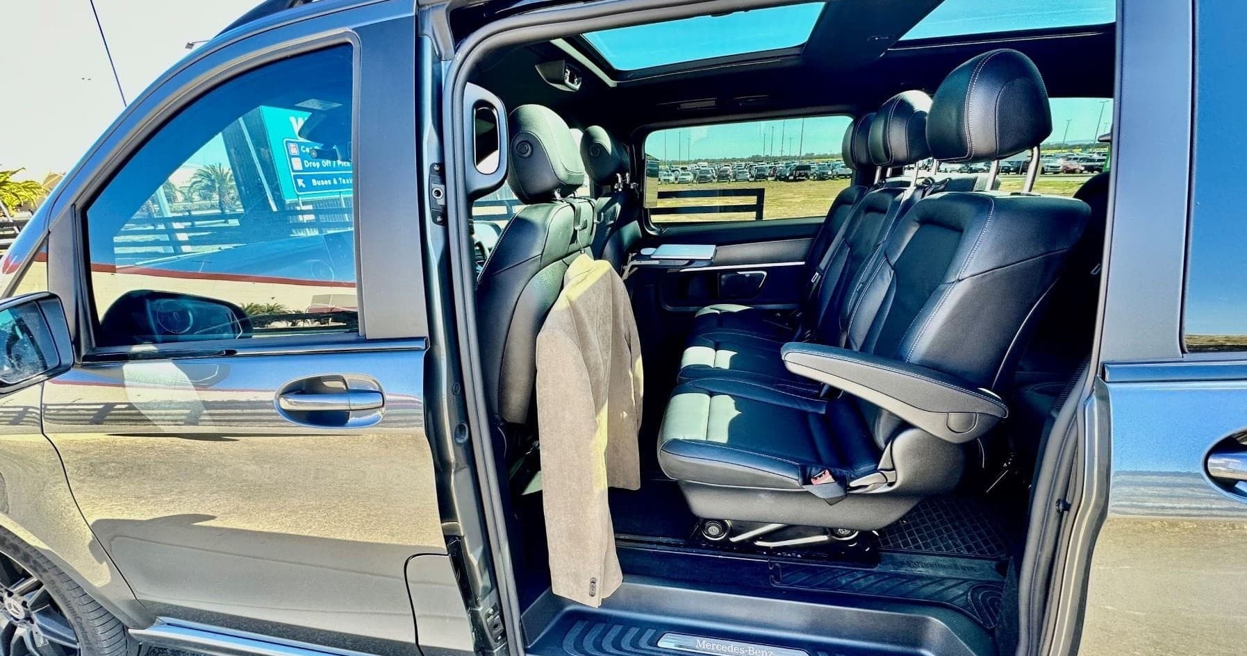 Luxury Transfers in Geelong by Geelong Luxury Transfers