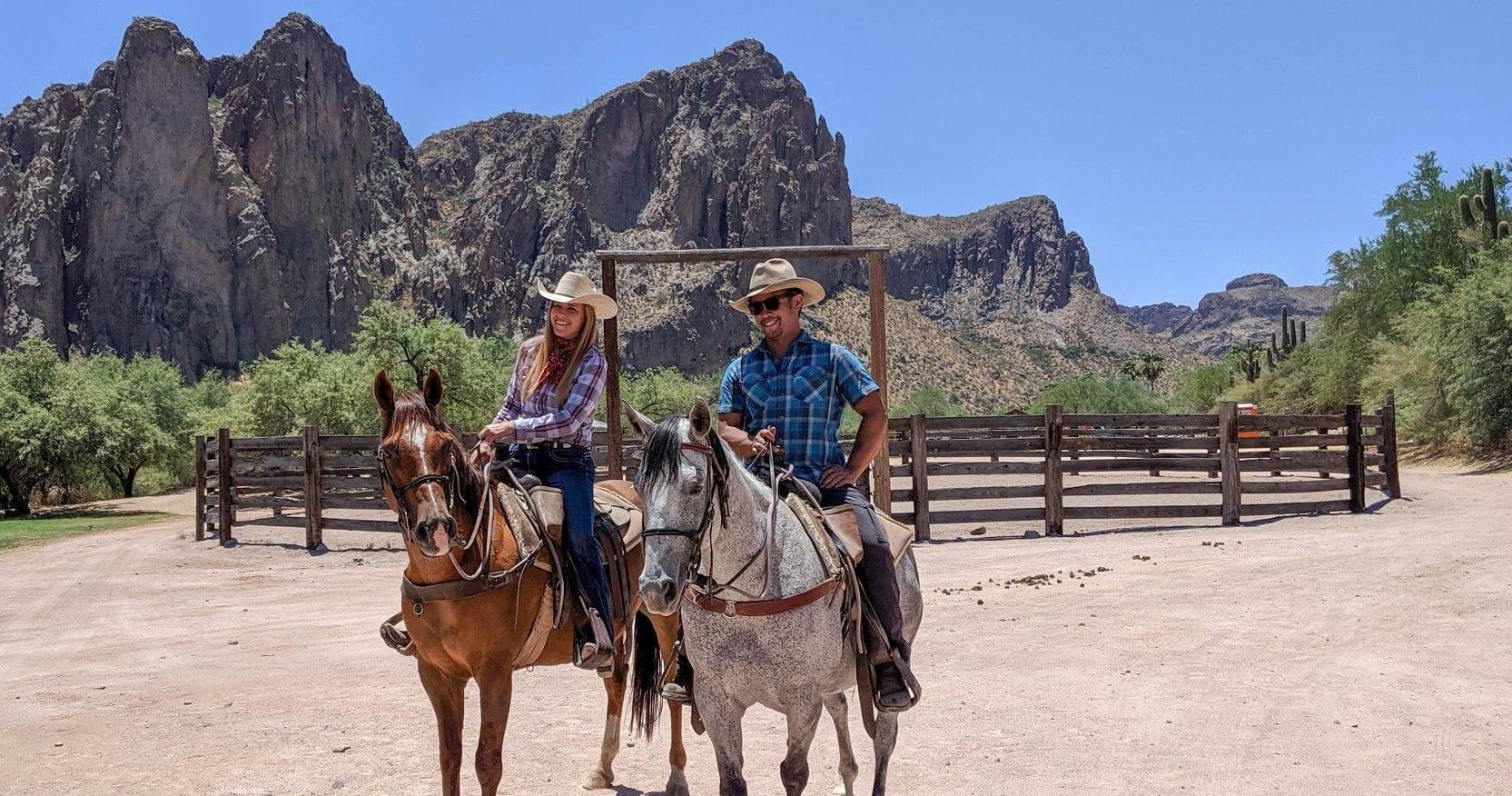 1 Hour Horseback Ride in Mesa's Sonoran Desert
