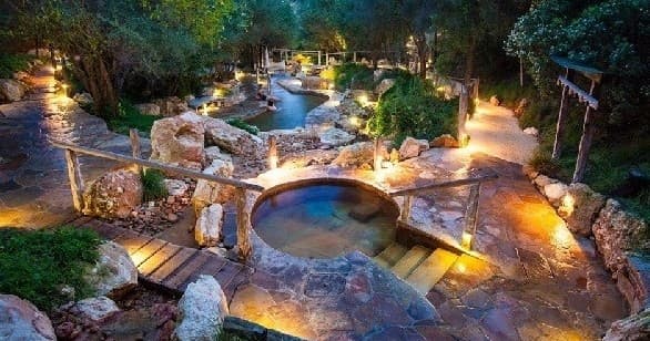 Mornington Peninsula Day Tour & Hot Springs by Sunshine Travel
